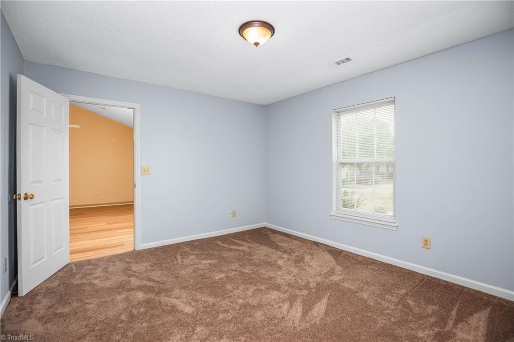 2460 Shadow Valley Road, High Point, North Carolina image 18