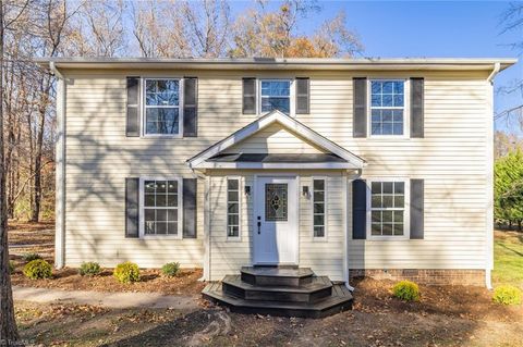 3603 Castleton Road Greensboro NC 27406