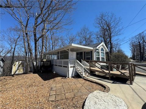 Mobile Home For Sale - 438 Dogwood Circle<br/> Traphill, NC 28685