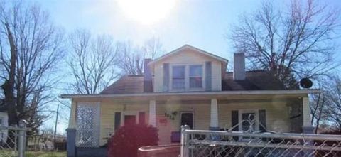 Homes For Sale - 1314 Franklin Avenue<br/> High Point, NC 27260