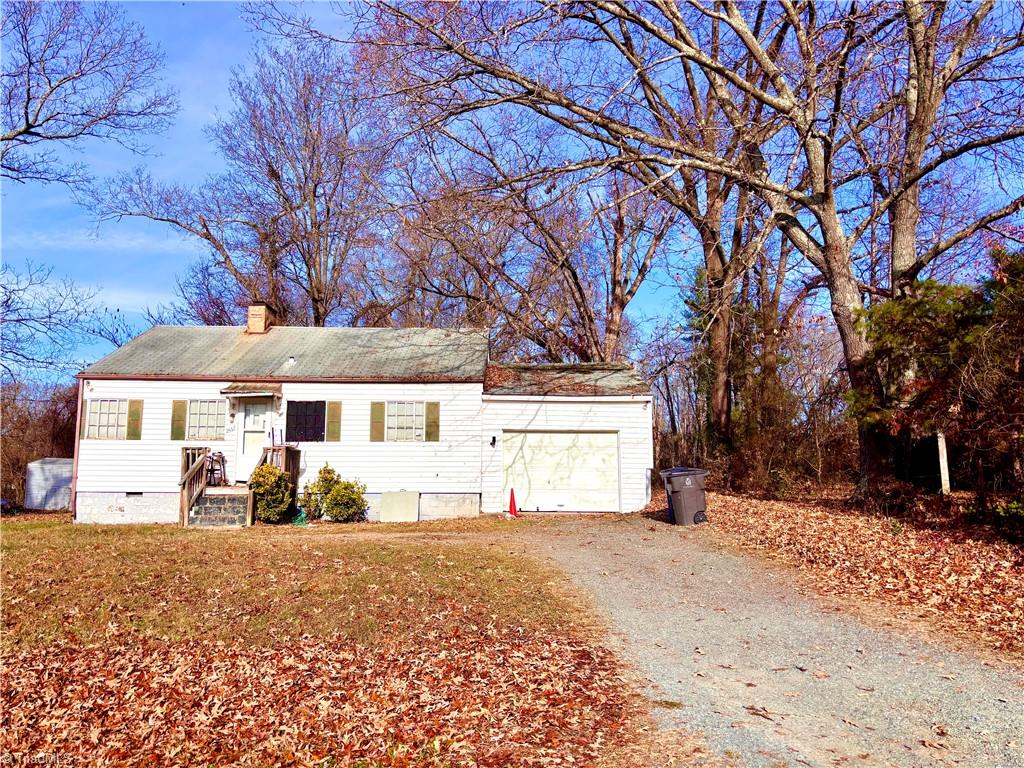 2657 Oak Grove Circle