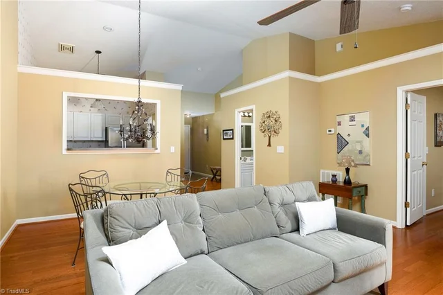 4332 Rocky Brook Court, photo 4 of 25