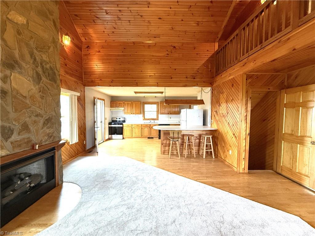 1225 Rich Hill Mountain Road, Glade Valley, North Carolina image 8