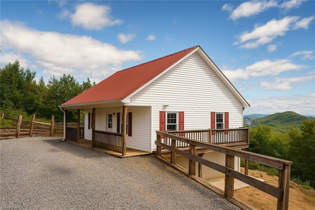 1225 Rich Hill Mountain Road, Glade Valley, North Carolina image 5