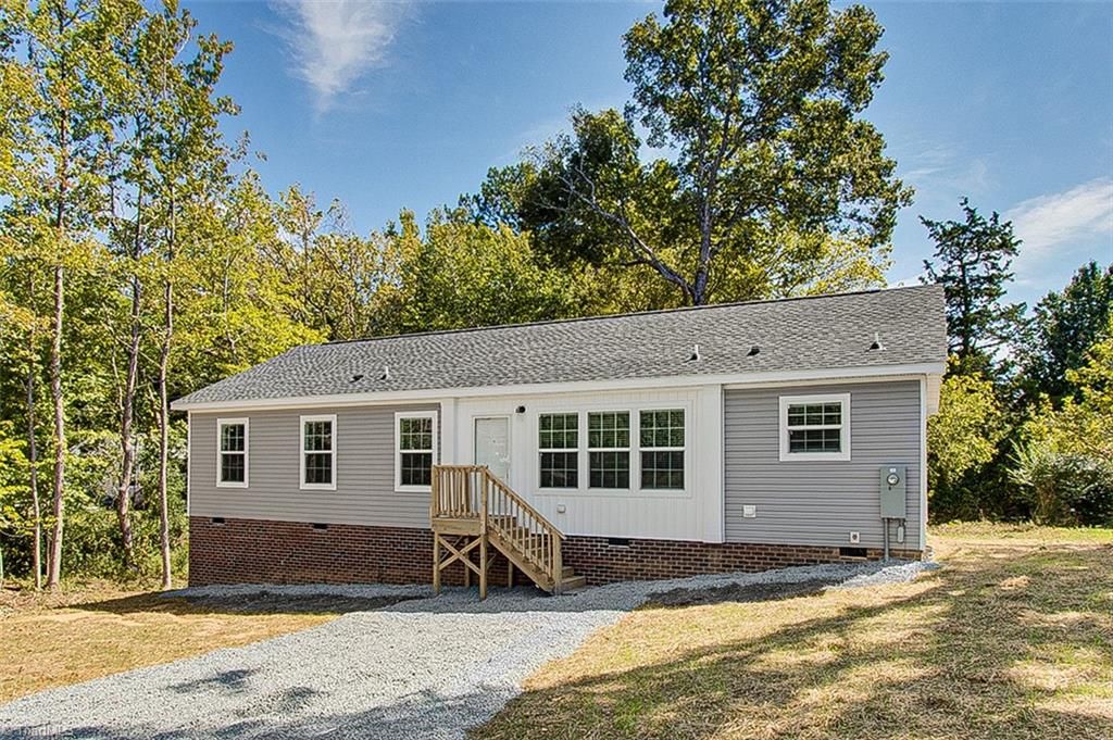 Photo of 414 Callicut Street, Asheboro, NC 27203 (MLS # 1217577)