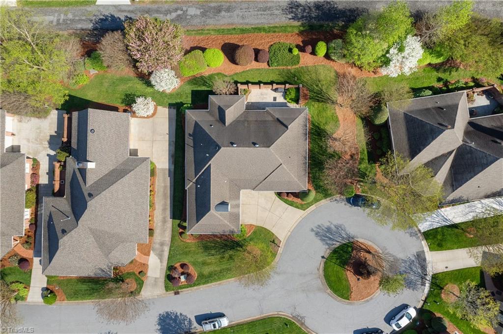 Winston-Salem, North Carolina 27106, United States, 3 Bedrooms Bedrooms, ,3 BathroomsBathrooms,Residential,Pending,133379