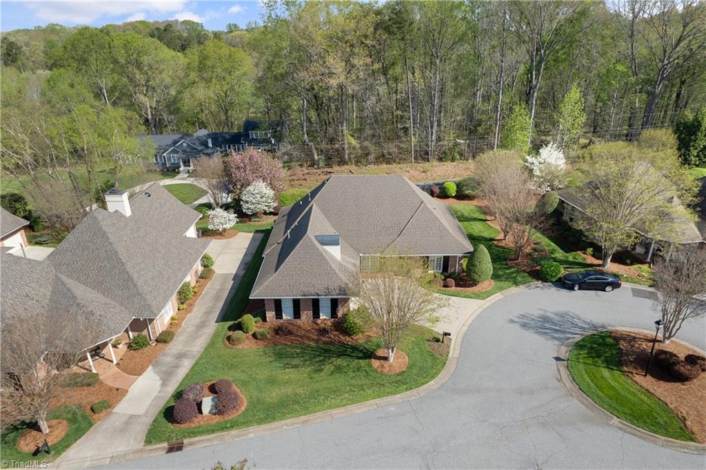 Winston-Salem, North Carolina 27106, United States, 3 Bedrooms Bedrooms, ,3 BathroomsBathrooms,Residential,Pending,133379