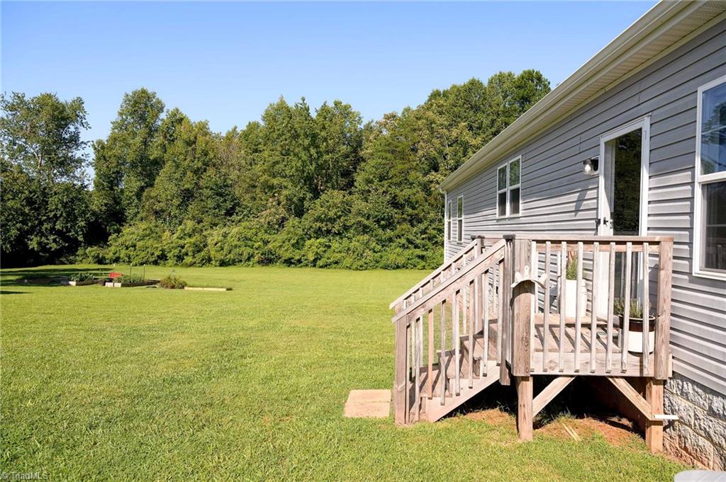 61 Alamance Drive, Reidsville, North Carolina image 20