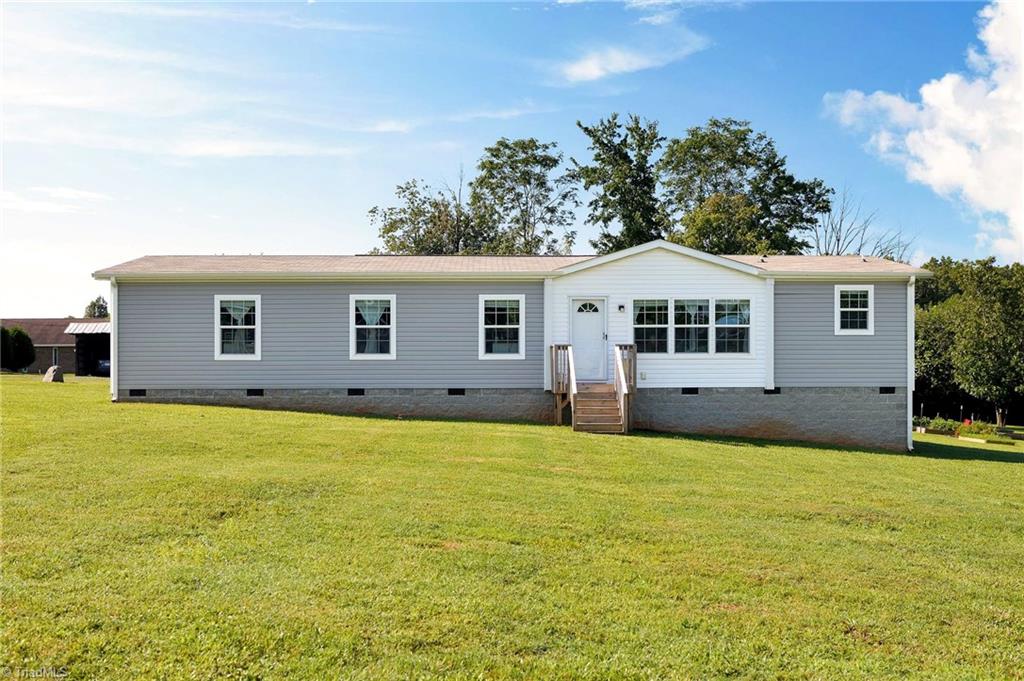 61 Alamance Drive, Reidsville, North Carolina image 1