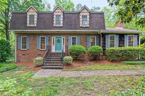 1502 Trafalgar Court High Point NC 27262