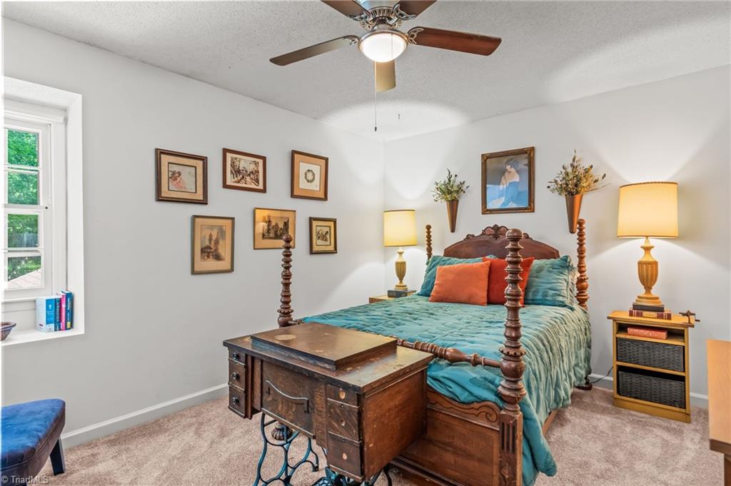 1502 Trafalgar Court, High Point, North Carolina image 28