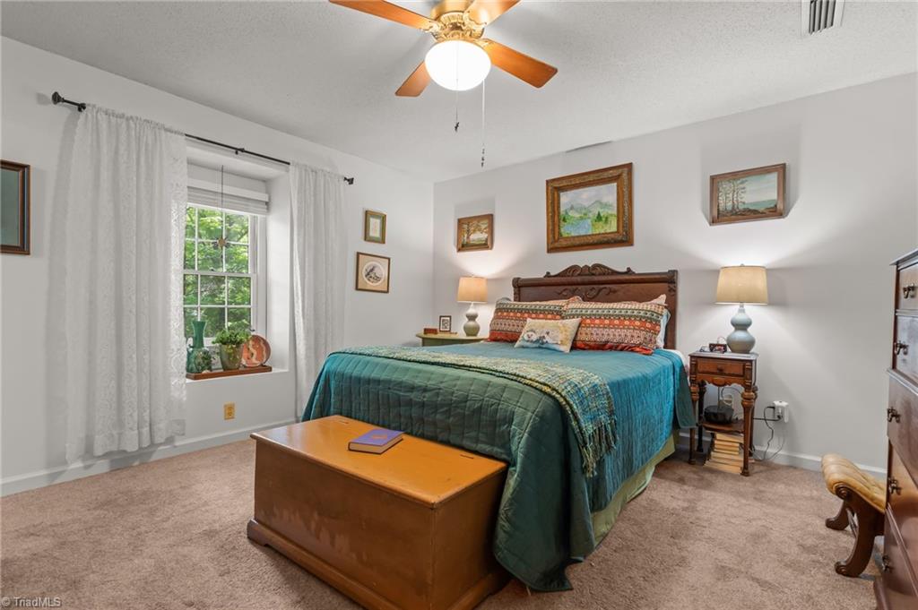 1502 Trafalgar Court, High Point, North Carolina image 22