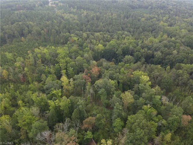 550 Van Buren Road, photo 4 of 26