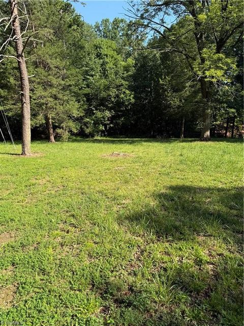 3138 Maple Avenue Burlington NC 27215