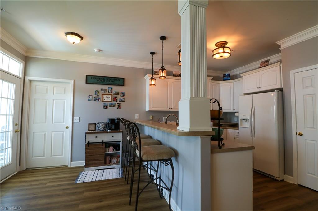 Photo 12 of 50 of 150 Rivers Edge Place M condo