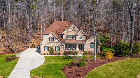 Single Family Residence in Greensboro NC 4910 Little Oak Drive.jpg
