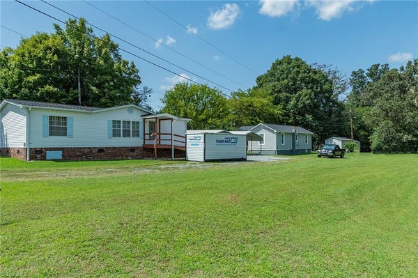 1025 HOLLY GROVE RD, LEXINGTON, NC 27292 - Image af183417b3a68fc608c1882e2eecb86f/2437778474