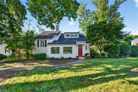 Homes For Sale - 2219 W Friendly Avenue<br/> Greensboro, NC 27403