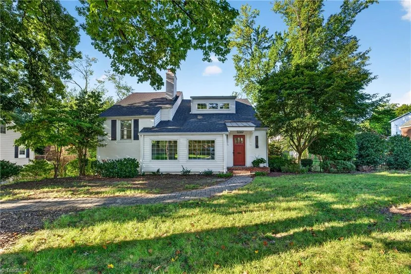 2219 W Friendly Avenue, photo 1 of 50