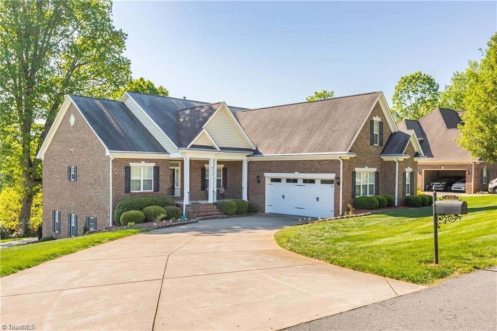 Photo of 4730 Michaels Trail, Winston-Salem, NC 27101 (MLS # 1225067)