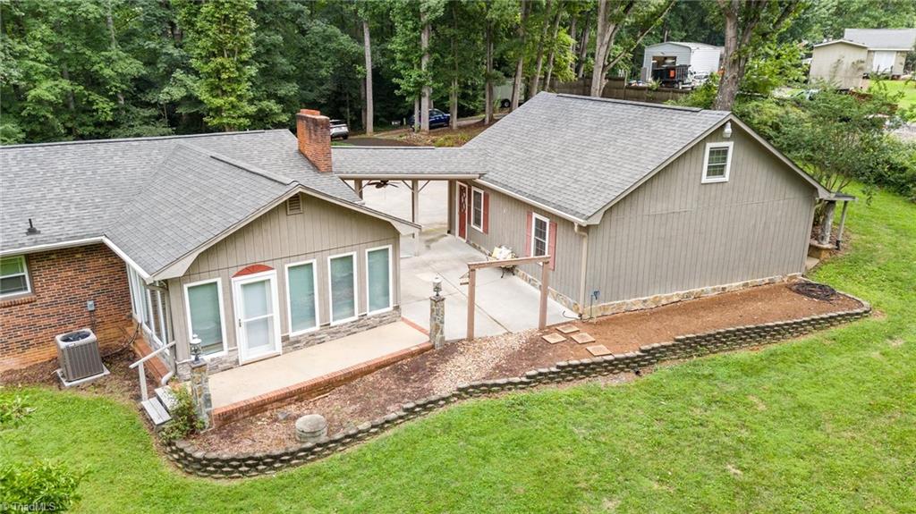 134 English Primrose Lane, Dobson, North Carolina image 4