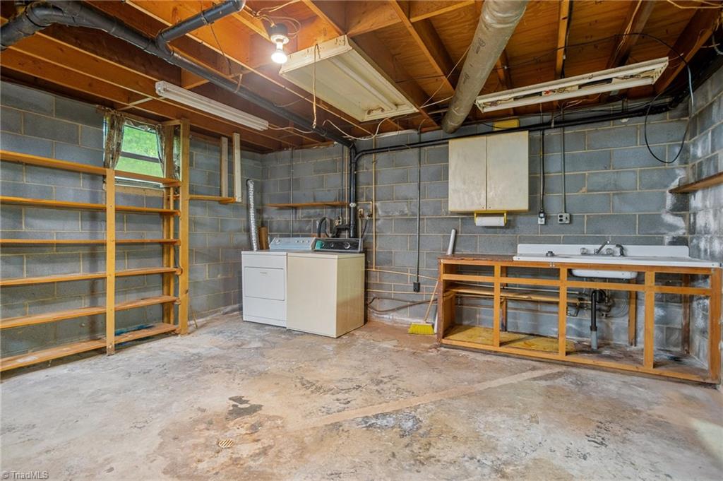 134 English Primrose Lane, Dobson, North Carolina image 38