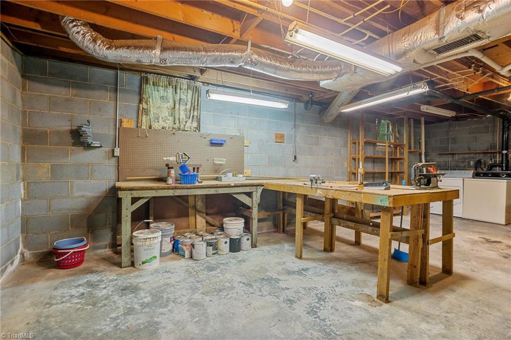 134 English Primrose Lane, Dobson, North Carolina image 36