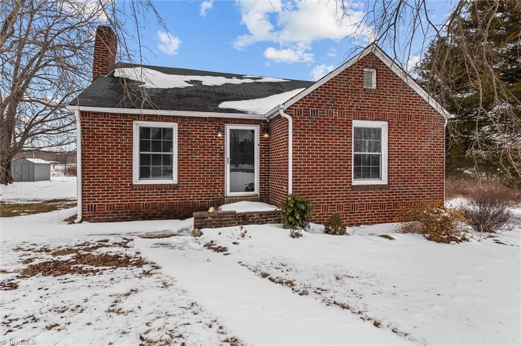 Photo of 980 Old Highway 601, Mount Airy, NC 27030 (MLS # 1208238)