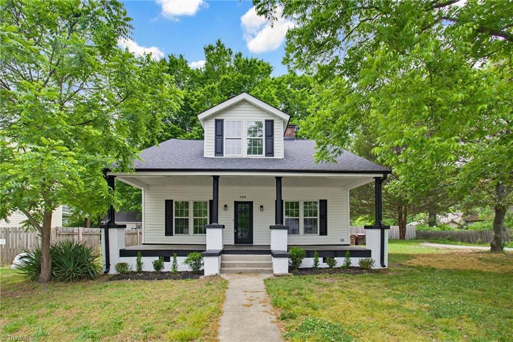 Photo of 700 Franklin Boulevard, Greensboro, NC 27401 (MLS # 1219261)