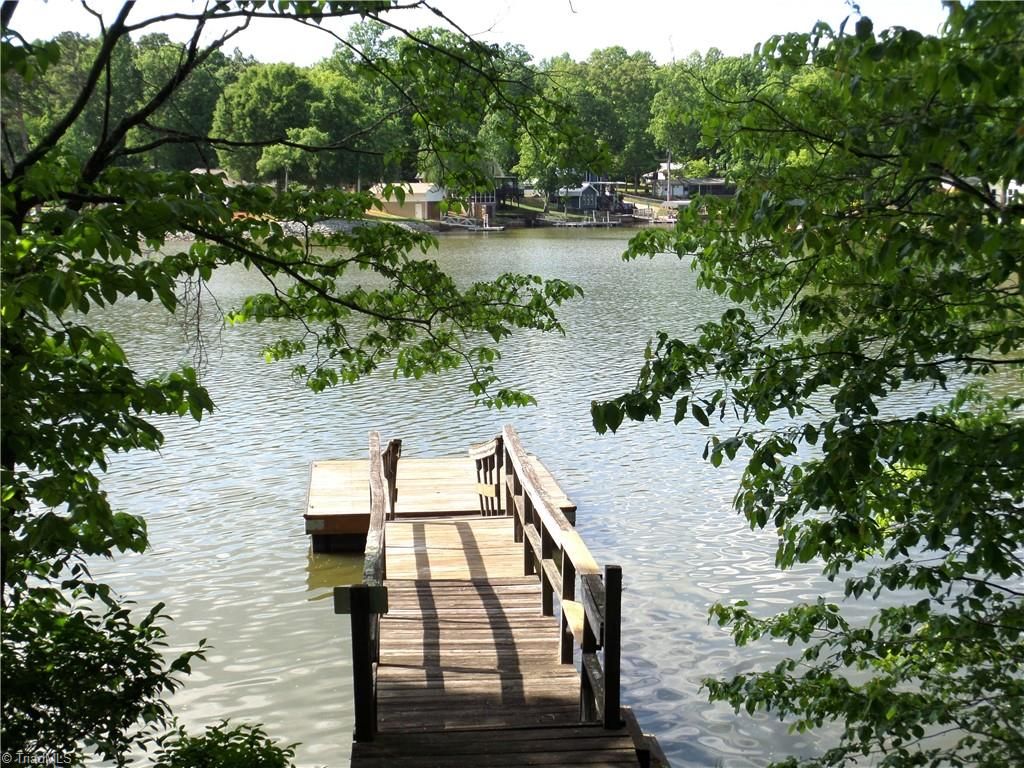 Photo of 1220 Lake Drive 9, Lexington, NC 27292 (MLS # 1218241)