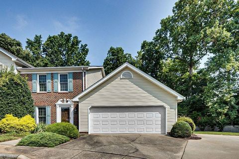 Townhouse For Sale - 806-C Windermere Court<br/> Randolph County, Asheboro, NC 27203
