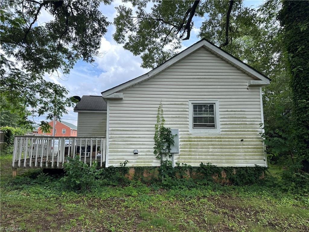 1203 Picard Street