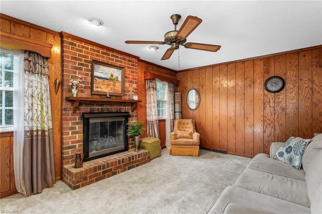 Photo of 1609 Regency Drive, Burlington, NC 27215 (MLS # 1236805)