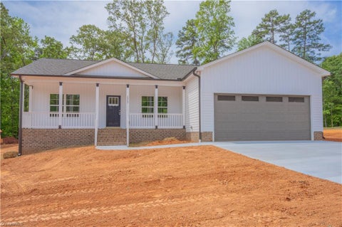 Homes For Sale - 2827 Beckner Road<br/> Lexington, NC 27292