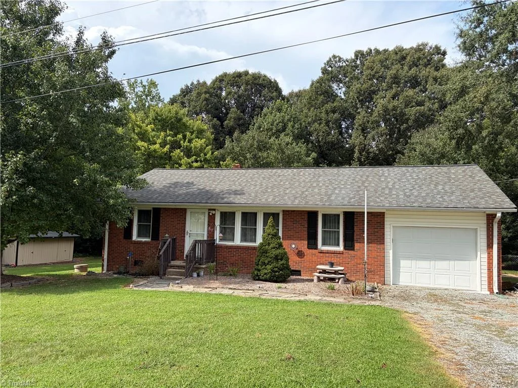 226 Hill Drive, Lexington, NC, 27295