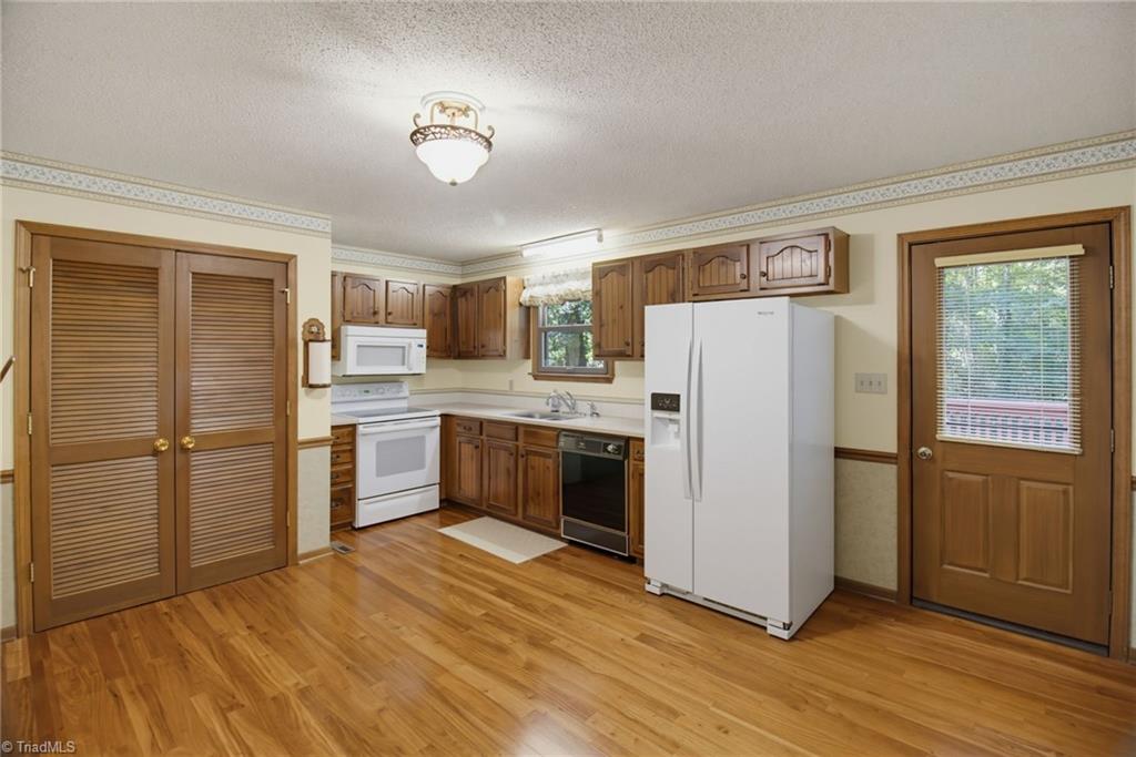Photo of 5720 Birchdale Drive, Winston-Salem, NC 27106 (MLS # 1235573)