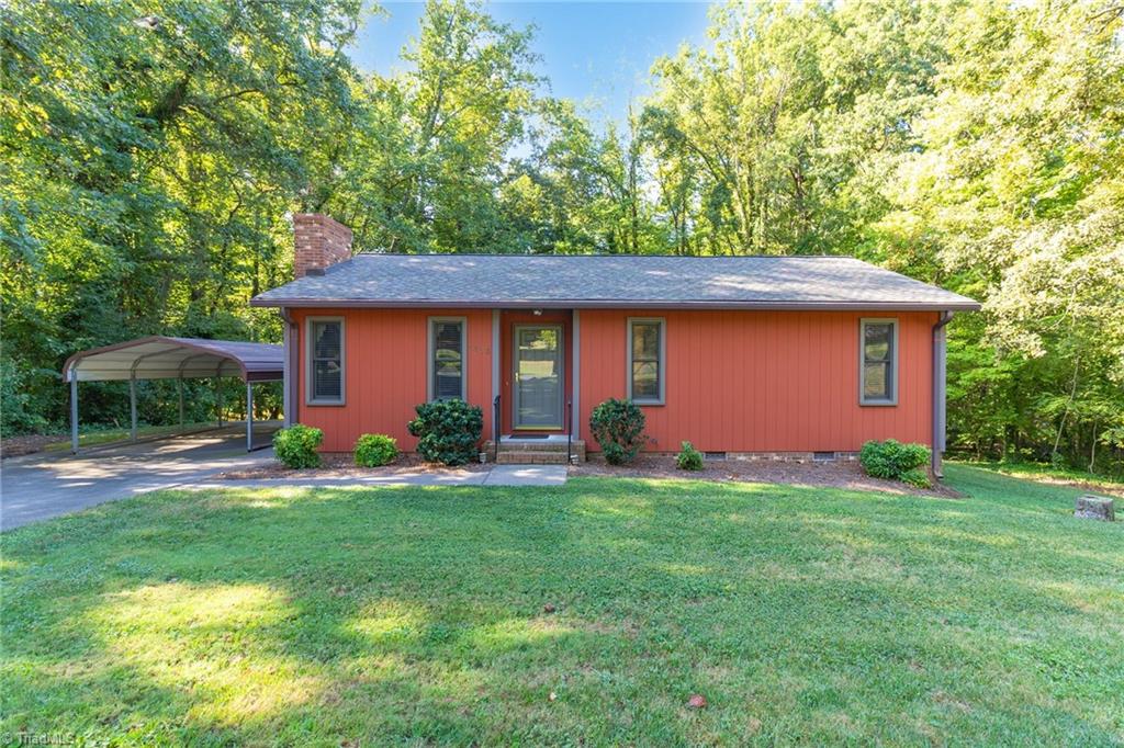 Photo of 5720 Birchdale Drive, Winston-Salem, NC 27106 (MLS # 1235573)
