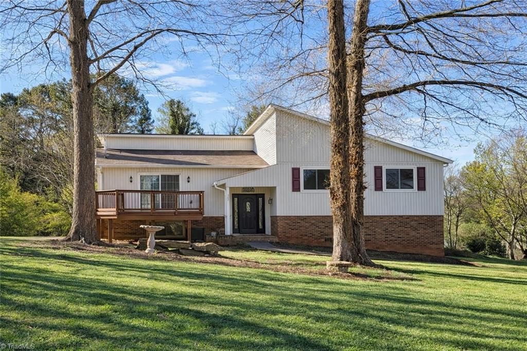 Photo of 302 Country Lane, King, NC 27021 (MLS # 1212574)