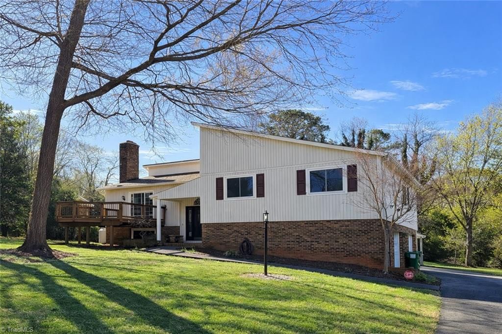 Photo of 302 Country Lane, King, NC 27021 (MLS # 1212574)