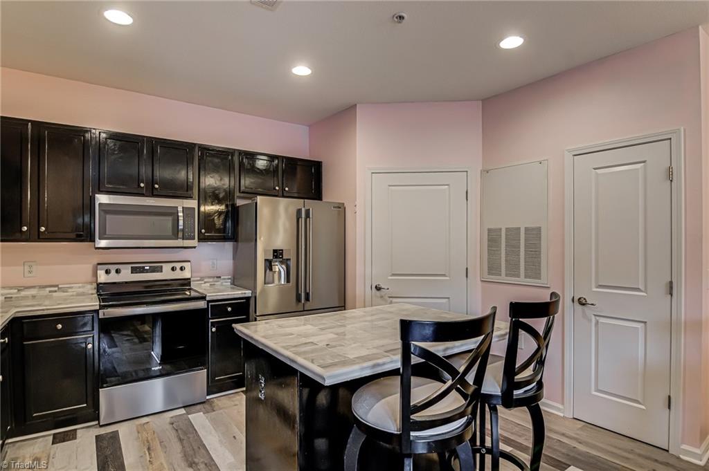6801 Hanesbrook Circle #104, Clemmons, North Carolina image 13