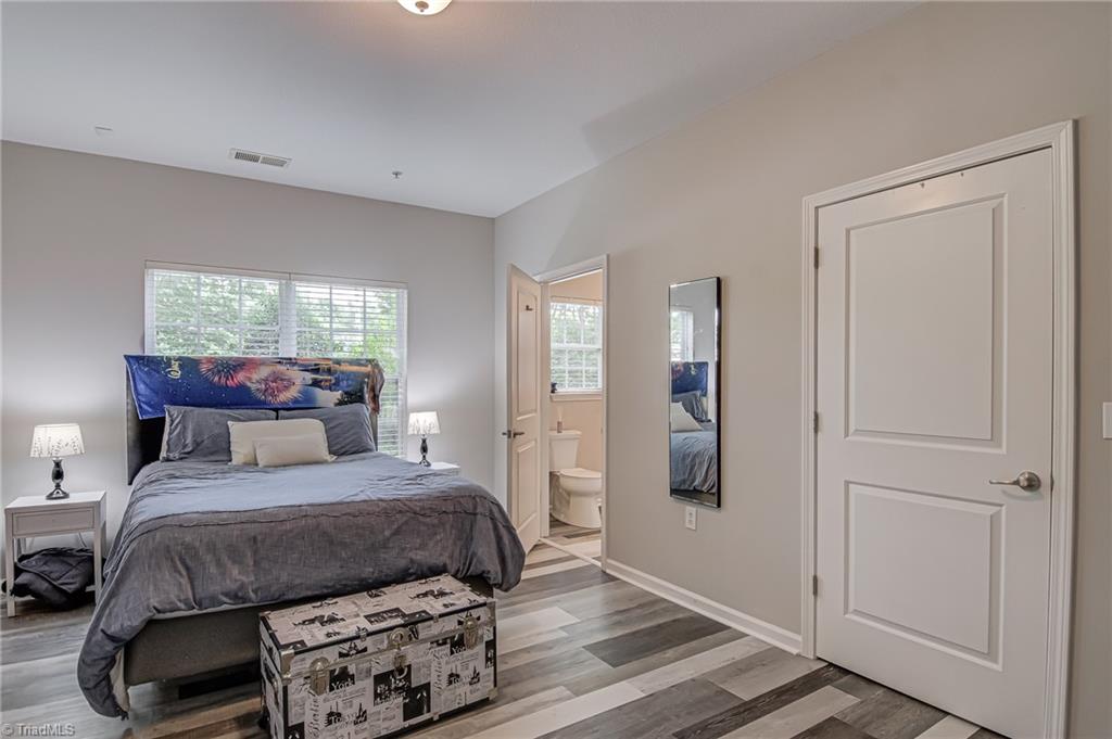 6801 Hanesbrook Circle #104, Clemmons, North Carolina image 24