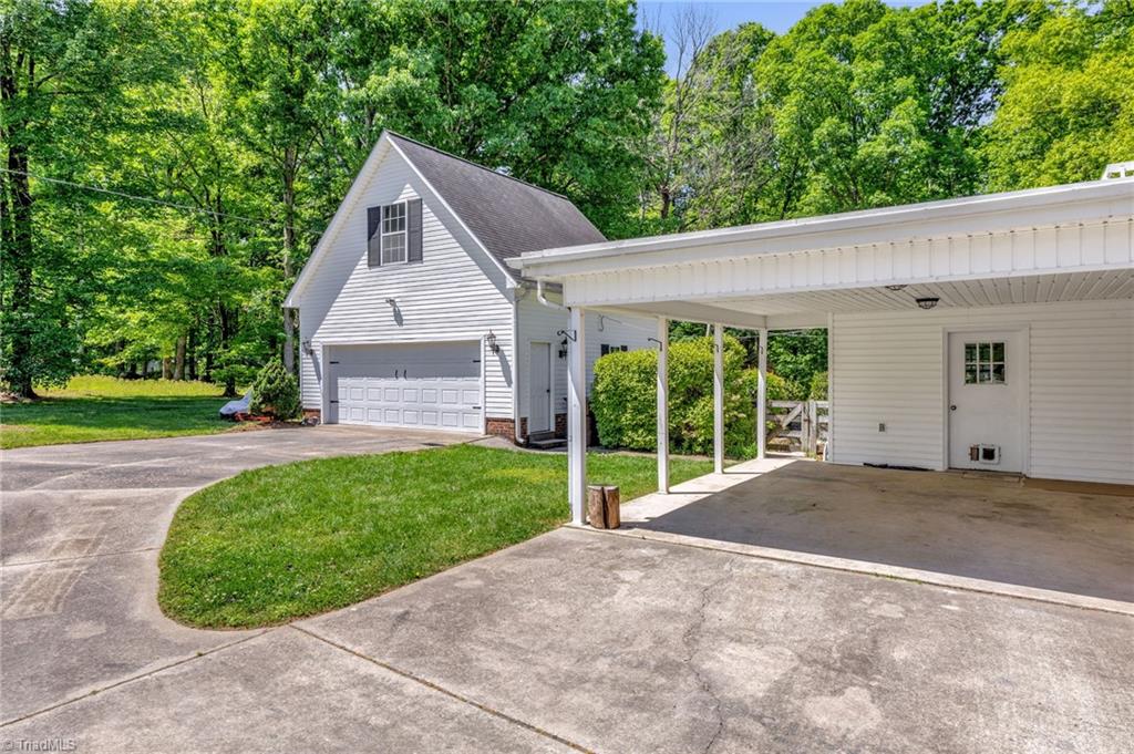 5211 Skylark Drive, Greensboro, North Carolina image 6
