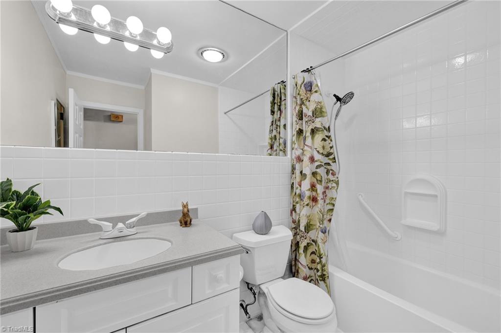5211 Skylark Drive, Greensboro, North Carolina image 23