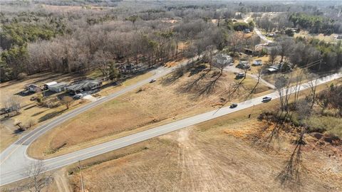 Vacant Land For Sale - LOT 2 Nc Highway 770<br/> Stoneville, NC 27048