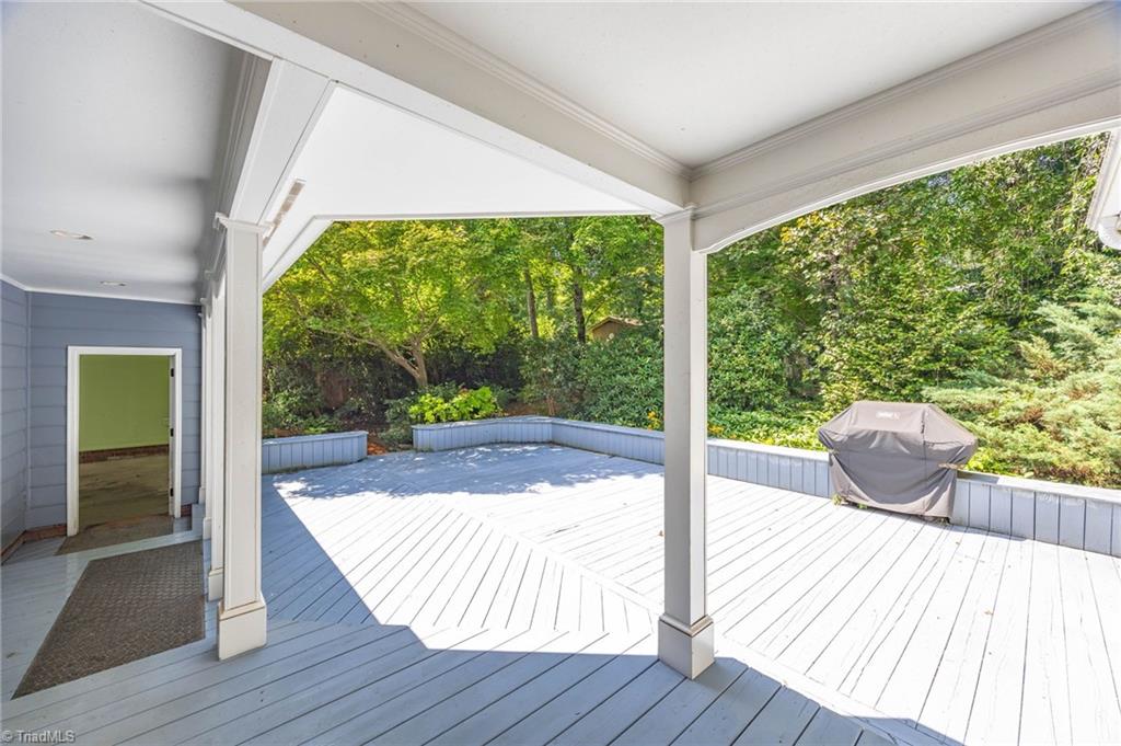 Greensboro, North Carolina 27410, United States, 4 Bedrooms Bedrooms, ,3 BathroomsBathrooms,Residential,Pending,193944