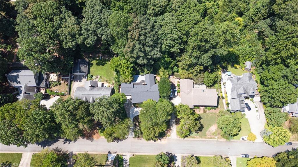 Greensboro, North Carolina 27410, United States, 4 Bedrooms Bedrooms, ,3 BathroomsBathrooms,Residential,Pending,193944