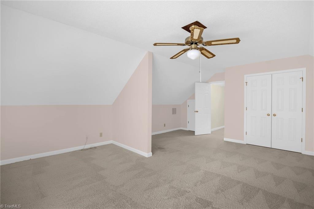 Greensboro, North Carolina 27410, United States, 4 Bedrooms Bedrooms, ,3 BathroomsBathrooms,Residential,Pending,193944