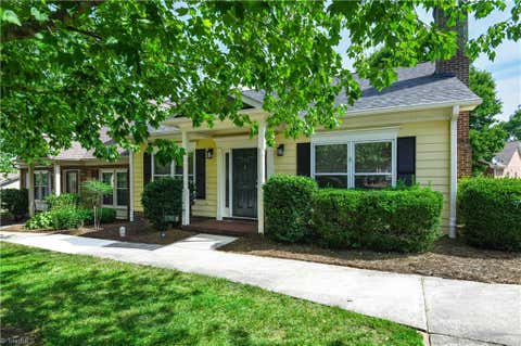 Townhouse For Sale - 3718 Sawgrass Road<br/> Guilford County, Greensboro, NC 27410