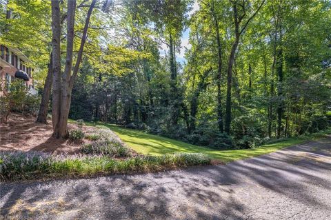 A home in Kernersville