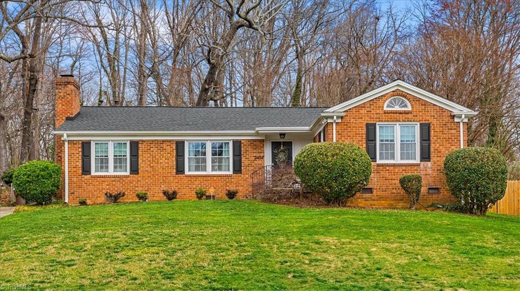 Greensboro, North Carolina 27408, United States, 3 Bedrooms Bedrooms, ,2 BathroomsBathrooms,Residential,Pending,90882